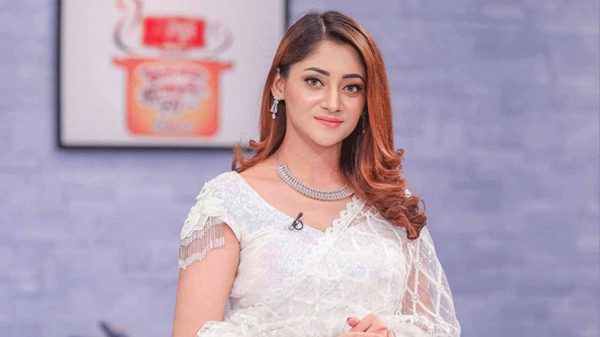মা দিবসে অভিনেত্রীর আবেগপ্রবণ চিঠি